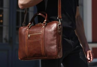 چطور کیف لپ تاپ چرمی مناسب انتخاب کنیم؟