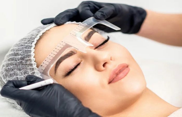 کاشت ابرو به روش FUT چیست و چگونه انجام میشود؟ کاشت ابرو به روش FUT چیست و چگونه انجام میشود؟