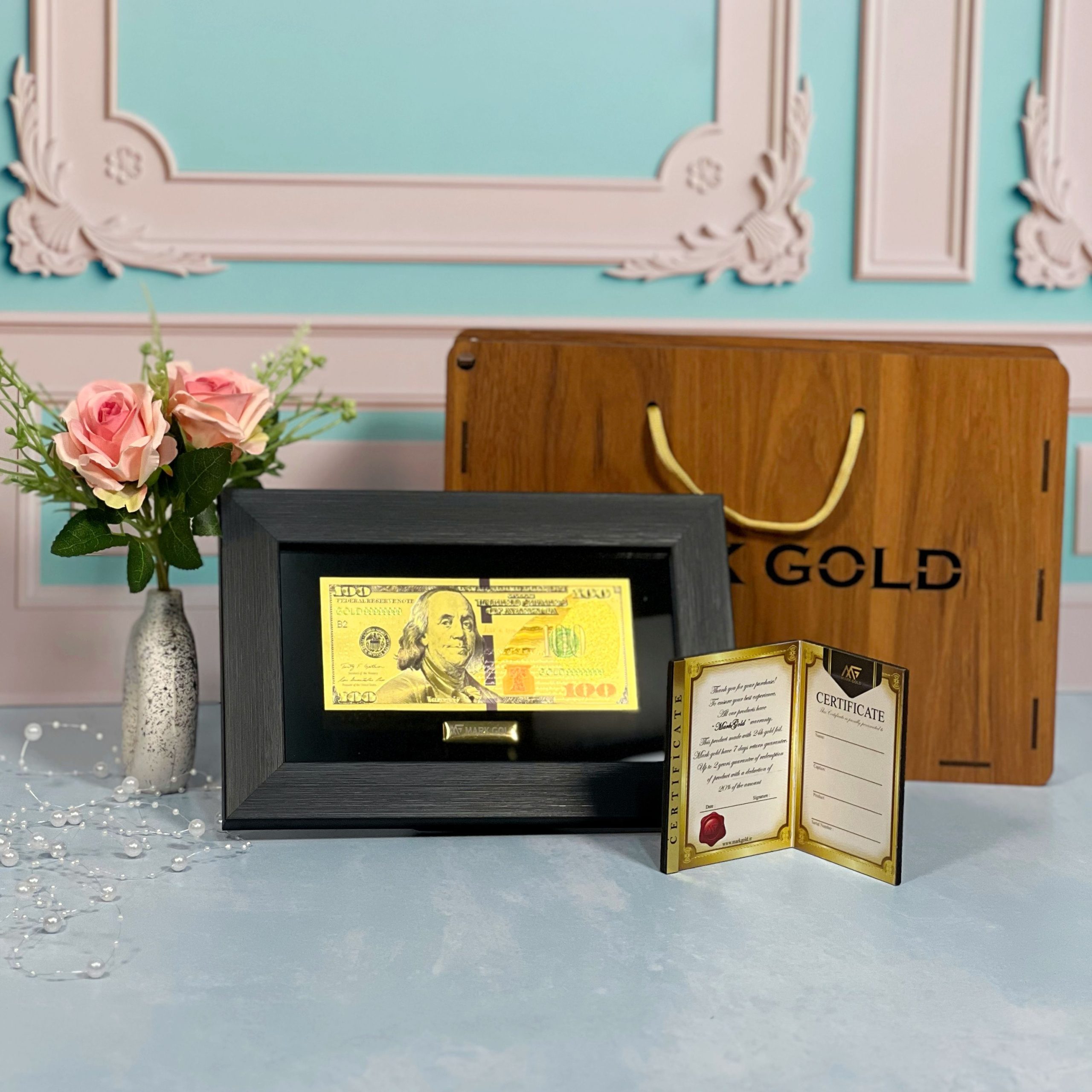 هدیه خاص برای خانم ها فرمول طلایی مارک گلد تابلوهای طلاکوب