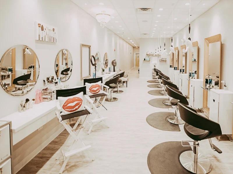 راز درخشش چهره سلبریتیها؛ معرفی سالنهای زیبایی برتر تهران راز درخشش چهره سلبریتیها؛ معرفی سالنهای زیبایی برتر تهران