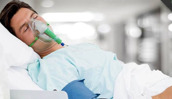 اکسیژن ساز بیمارستانی چیست؟ بررسی 0 تا 100 عملکرد و کاربردها اکسیژن ساز بیمارستانی چیست و در چه بخشهایی از بیمارستان استفاده میشود؟