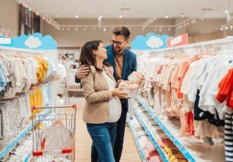 تجربه مامان‌ها؛ کدام وسایل سیسمونی ضروری هستند؟