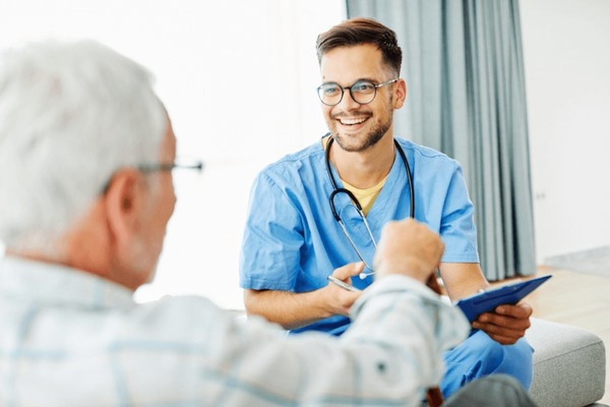 بهترین مرکز خدمات درمانی در منزل ایران کدام است؟ خدمات درمان در منزل