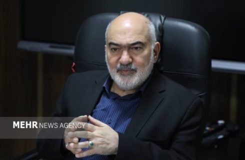 استاندار خوزستان: شب یلدا نماد مهربانی و همدلی است