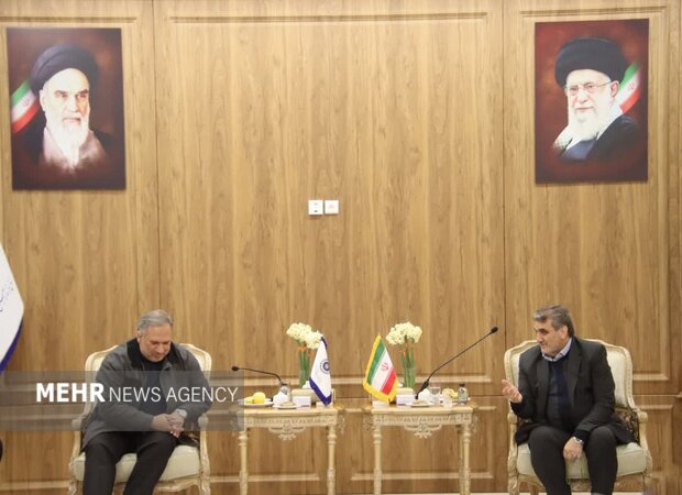 استاندار سمنان خواستار اصلاح قوانین اقتصادی وافزایش اختیارات استانی شد