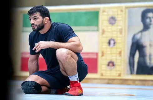 استوری حسن یزدانی در واکنش به اعتراضات اخیر+ عکس