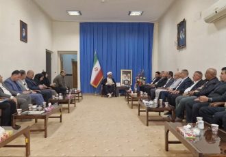 امام جمعه ایلام:پیوند ایران و عراق سدی محکم در برابر نظام استکباری است