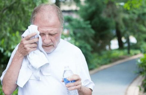 امواج گرمایی برای سالمندان مبتلا به دیابت و بیماری قلبی کُشنده است امواج گرمایی برای سالمندان مبتلا به دیابت و بیماری قلبی کُشنده است