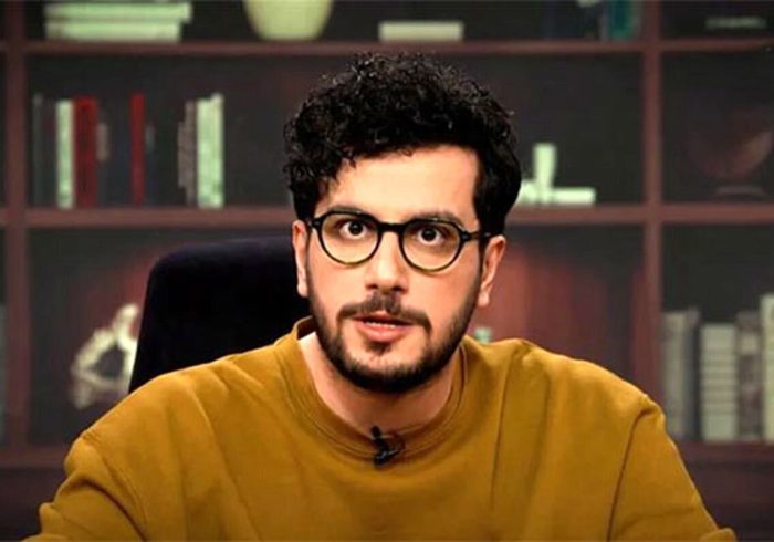 امیرحسین قیاسی کرکره مغازه‌اش را پایین کشید + عکس