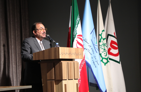 اگر دولت در گنجاندن مصوبات کارگروه ویژه پرستاری در لایحه بودجه کوتاهی کند، مجلس وارد عمل می شود