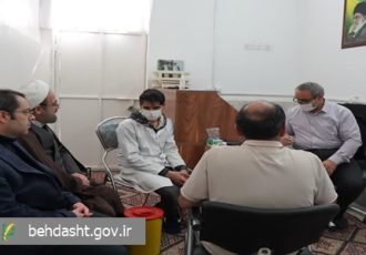 با حضور پزشکان گروه جهادی سفیران سلامت دانشگاه علوم پزشکی قم در زندان مرکزی، ۳۰۱ نفر از مددجویان زندانی درمان شدند