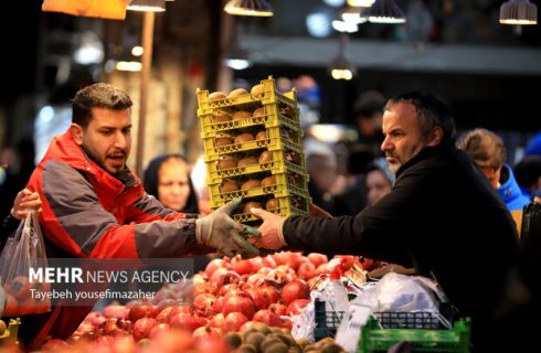 بازار شب یلدا زیر ذره‌بین تعزیرات؛ جریمه و تشویق در یک روز