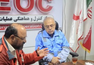 بازدید استاندار هرمزگان از مرکز EOC جمعیت هلال‌احمر استان هرمزگان