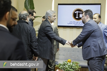 بازدید دکتر کرمانپور از دهمین نمایشگاه بینالمللی بیمارستانسازی و تجهیزات و تاسیسات بیمارستانی بازدید دکتر کرمانپور از دهمین نمایشگاه بینالمللی بیمارستانسازی و تجهیزات و تاسیسات بیمارستانی