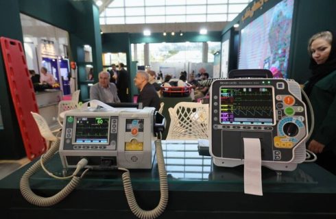 برپایی نمایشگاه دارو و تجهیزات با شعار دیپلماسی سلامت