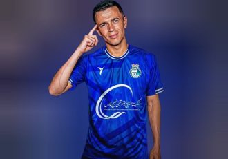 بوسه ۵۱ میلیونی یاسر آسانی خبرساز شد! بوسه ۵۱ میلیونی یاسر آسانی خبرساز شد!