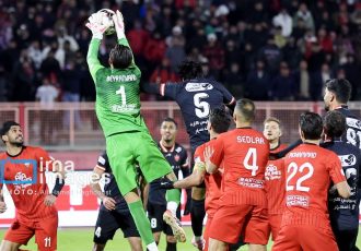 بیانیه تند باشگاه پرسپولیس درباره اتفاقات بازی با تراکتور