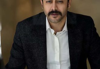 بیوگرافی و عکس های سهیل قاصدی بازیگر و مجری بیوگرافی و عکس های سهیل قاصدی بازیگر و مجری