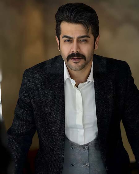 بیوگرافی سهیل قاصدی, عکس عروسی سهیل قاصدی