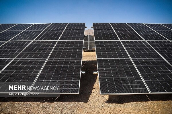تحول انرژی در نهبندان؛ ۲۵۰ مگاوات پروژه خورشیدی در مسیر تولید