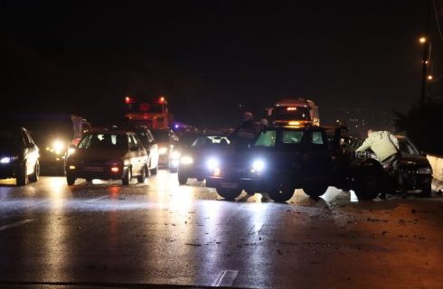 تصادف زنجیره‌ای در محور محلات_خمین با ۱۰ مصدوم