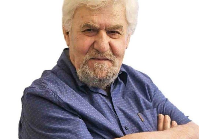 تصاویر تأثربرانگیز از عنایت بخشی در بیمارستان