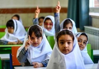 تعطیلی مدارس فردا سه‌شنبه ۲۵ آذر ۱۴۰۴ / مدارس کدام استان‌ها تعطیل شد؟