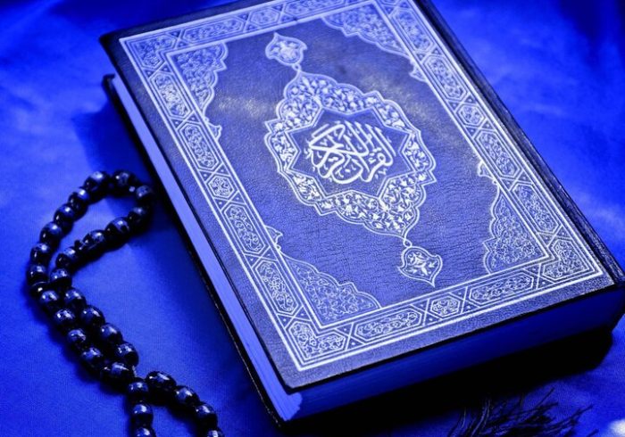 تقدیر از برترین‌های مسابقات قرآن و عترت بسیج در استان سمنان