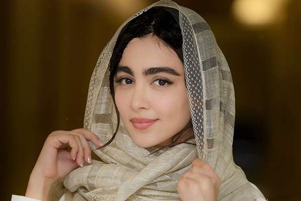 جشن شب یلدا به سبک بازیگر سریال پایتخت جشن شب یلدا به سبک بازیگر سریال پایتخت