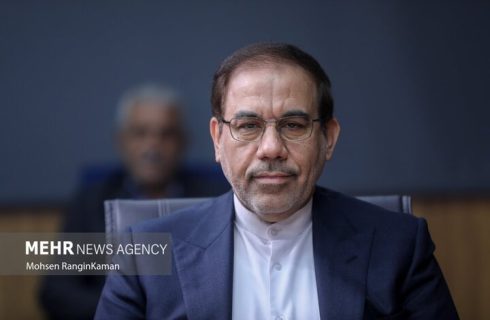 جهانگیر: انس با قرآن و نقش زنان کلید کاهش آسیبهای اجتماعی است جهانگیر: انس با قرآن و نقش زنان کلید کاهش آسیبهای اجتماعی است