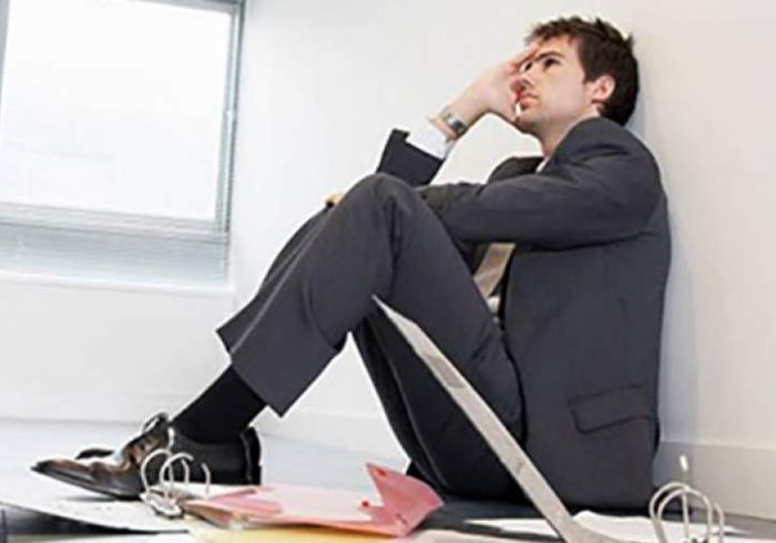 حس انجام هیچ کاری را ندارید؟ ۷ نکته برای غلبه بر بی‌لذتی