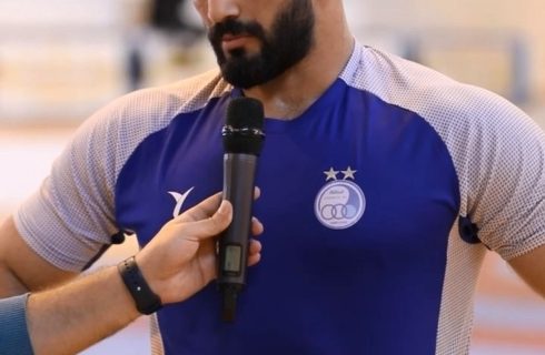 حسن یزدانی در وزن ۹۷ کیلوگرم ابوالفضل بابالو را ۱۰ بر صفر شکست داد