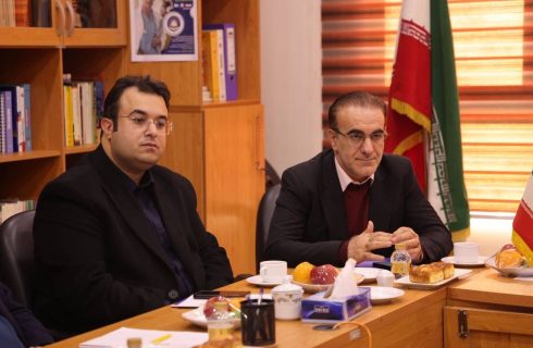 حضور رئیس‌کل سازمان نظام پزشکی در نشست هیأت‌مدیره انجمن علمی متخصصین داخلی ایران