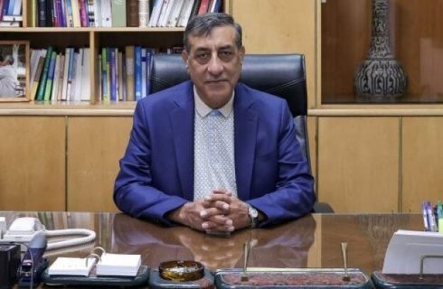 حل مسئله آلودگی اراک نیازمند نگاه همه‌جانبه است