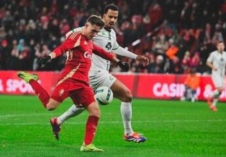 خبر ویژه قلعه‌نویی برای فوتبال ایران / پدر دنیس اکرت به تهران می‌آید