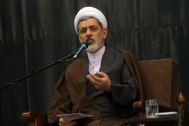 «خدمت بی‌وقفه به مردم و ارتباط موثر با جوانان» میراث آیت‌الله شاهچراغی