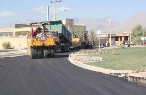 خلأیی برای انجام نشدن آسفالت معابر در خوزستان احساس نمی‌شود