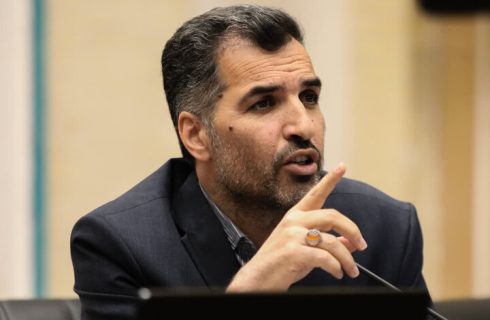 دهقانی زاده: احقاق حقوق دولتی معادن یزد نیازمند همراهی دولت و مجلس است