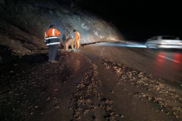 دوری از خانواده، نزدیکی به مردم؛ روایتی از قهرمانان ناشناخته جاده‌ها