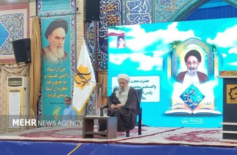 رحیمیان: آینده انقلاب اسلامی روشن است رحیمیان: آینده انقلاب اسلامی روشن است