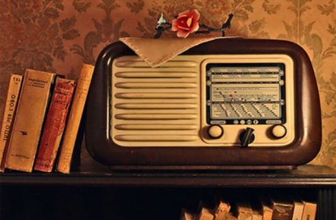 شنیدن نغمه یلدایی روی موج رادیو