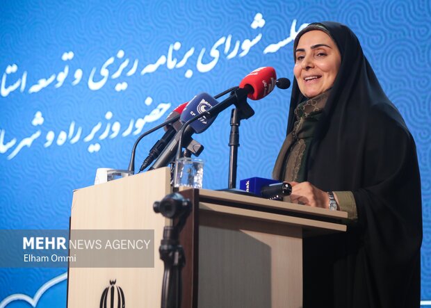 صادق: ماهانه حدود ۲ هزار نفر قربانی سوانح رانندگی می‌شوند