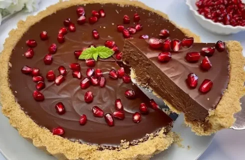 طرز تهیه دسر یلدایی با بیسکوییت و شکلات/ بهترین انتخاب برای شب یلدا