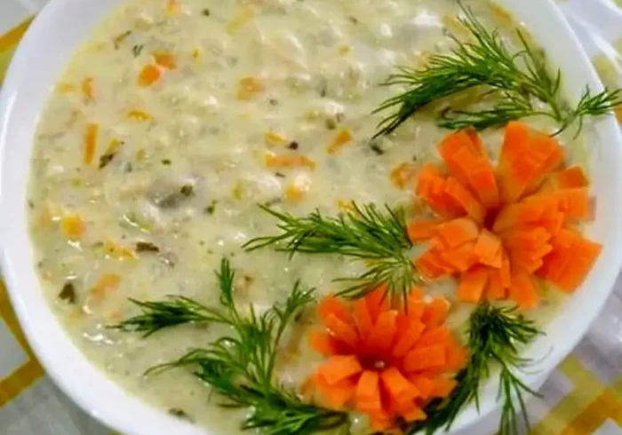 طرز تهیه سوپ ورمیشل خامه‌ای/ سوپ خاص و خوش‌طعم مخصوص زمستان