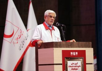 عارف: بابت مشکلات معیشتی از مردم عذرخواهی میکنیم عارف: بابت مشکلات معیشتی از مردم عذرخواهی میکنیم