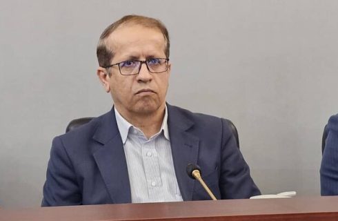 فرماندار دیر: خدمت صادقانه به مردم اولویت مدیریت شهرستان است