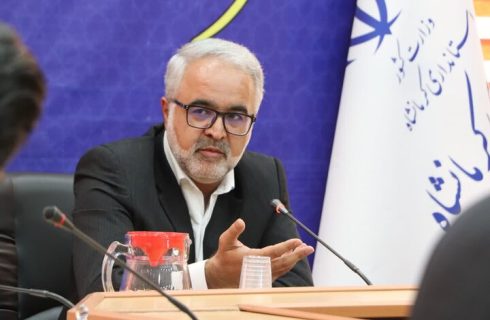 فرماندار کرمانشاه: فیروزآباد ظرفیت تبدیل به قطب تولید زعفران را دارد