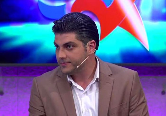 مجری معروف برنامه گزارش ورزشی دچار گازگرفتگی شد