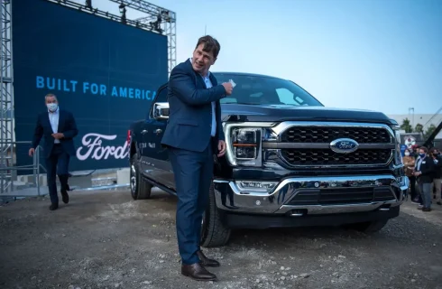 مدیرعامل فورد: اروپا خودروسازیاش را قمار کرده مدیرعامل فورد: اروپا خودروسازیاش را قمار کرده