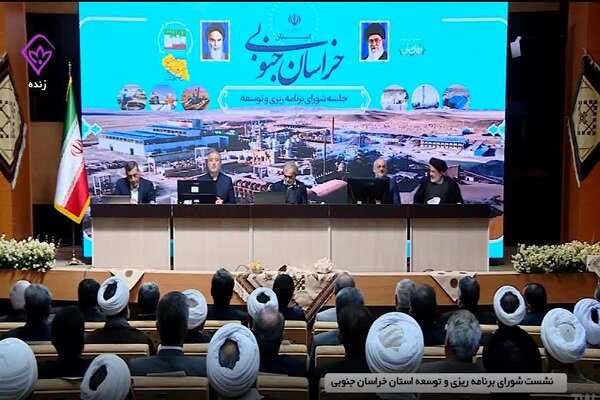 مشارکت مردم در تصمیم‌گیری‌ها کلید موفقیت مدیریت است